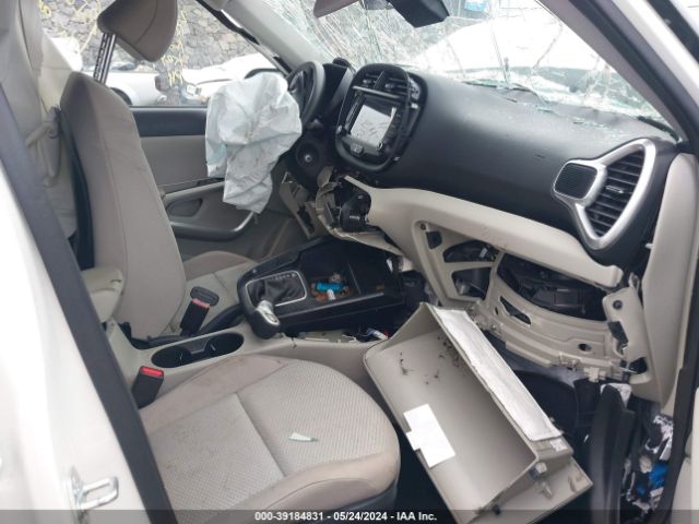 KNDJ23AU0P7895282 KIA SOUL LX