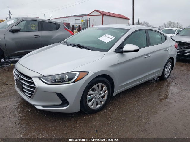 Hyundai ELANTRA SE 2017 5NPD74LF2HH168791 Image 2