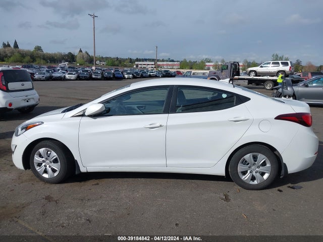 Hyundai ELANTRA SE 2016 5NPDH4AE5GH721262 Image 13