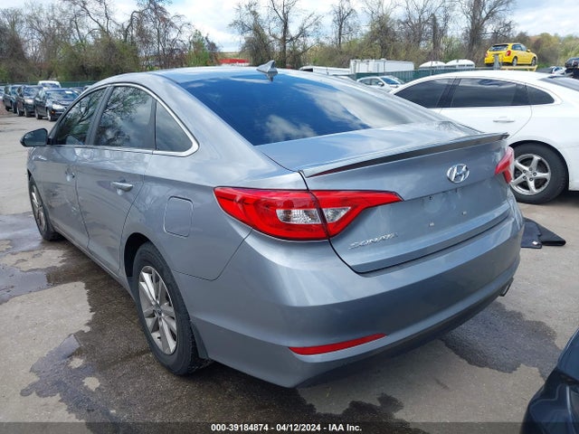Hyundai SONATA SE 2016 5NPE24AF3GH324745 Image 3