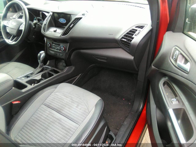1FMCU9GD0KUA94791 Ford ESCAPE SE