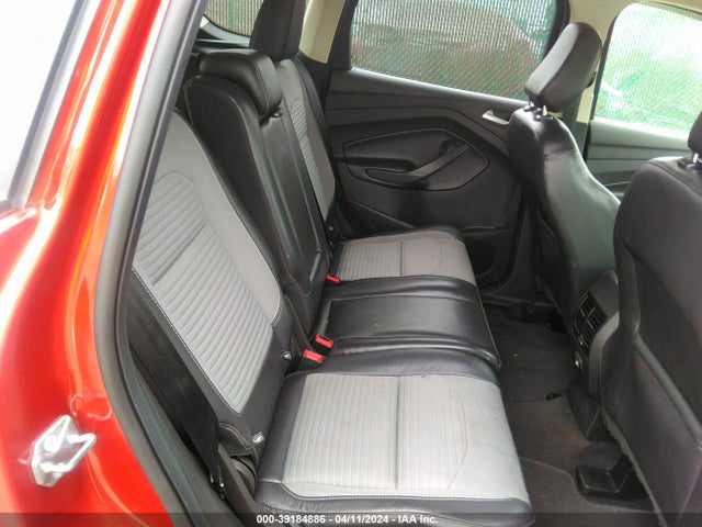 1FMCU9GD0KUA94791 Ford ESCAPE SE