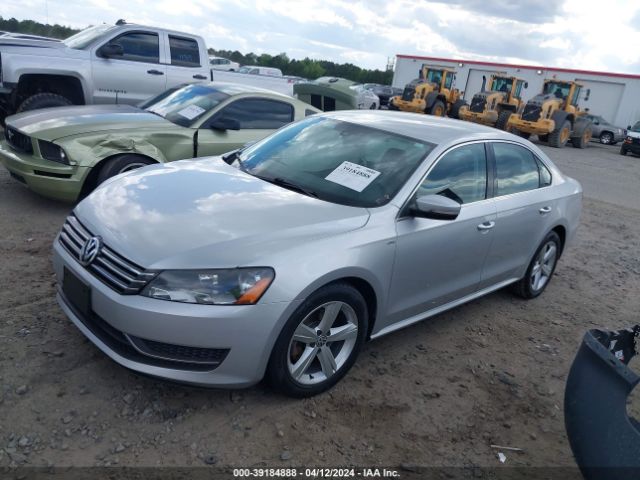 1VWAT7A30EC028011 Volkswagen Passat 1.8t Wolfsburg Edition