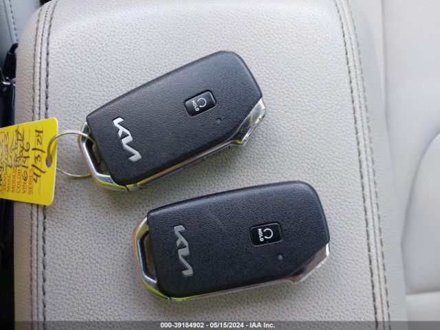 5XYK33AF7PG036146 KIA Sportage Ex