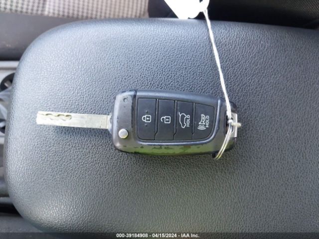 2019 HYUNDAI KONA KM8K1CAA6KU277631 Photo 10