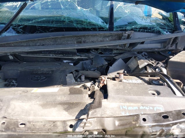 Toyota Rav4 Limited 2017 2T3DFREV0HW560469 Image 10