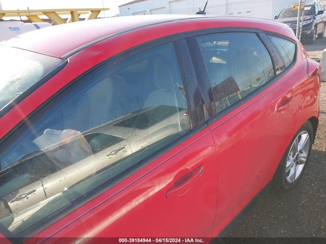 Ford FOCUS SE 2014 1FADP3K21EL361410 Image 14