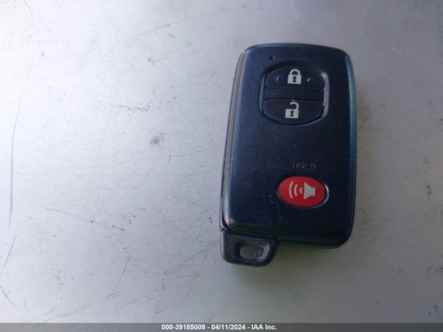 Toyota Prius Three 2015 JTDKN3DU0F1913367 Image 11
