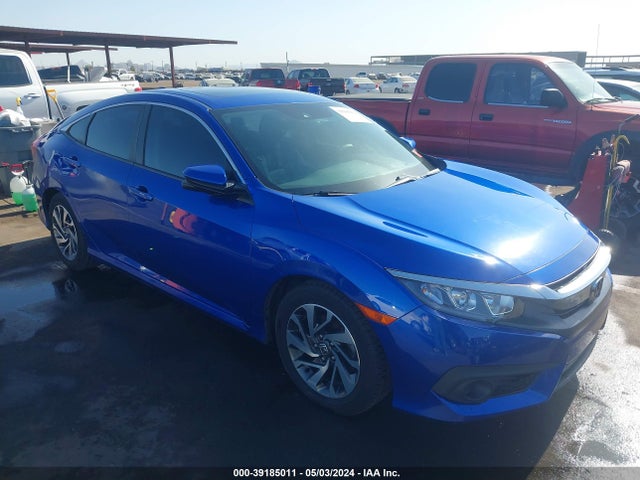 Honda CIVIC EX 2018 19XFC2F81JE033866 zdjęcie główne
