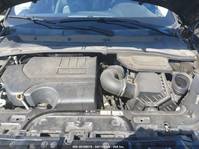 2018 JAGUAR E-PACE SADFJ2FX1J1Z15768 Photo 9