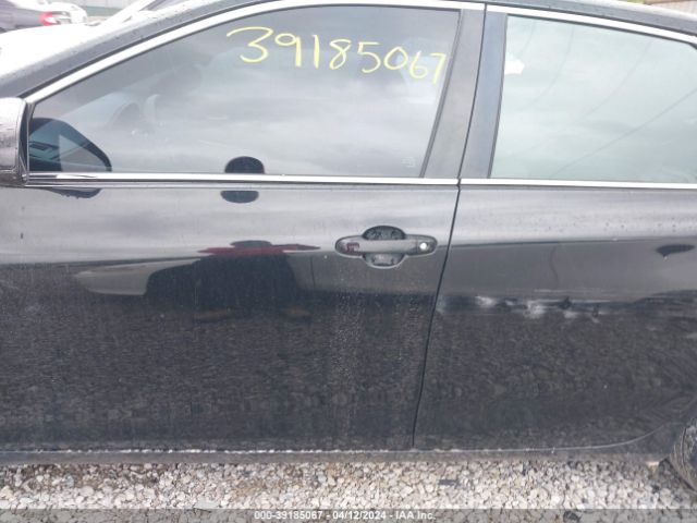4T1BD1FK4FU171620 Toyota Camry Hybrid Le