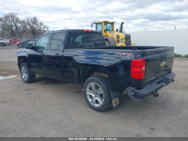 Chevrolet Silverado 1500 Custom 2018 1GCVKPECXJZ274587 Image 3