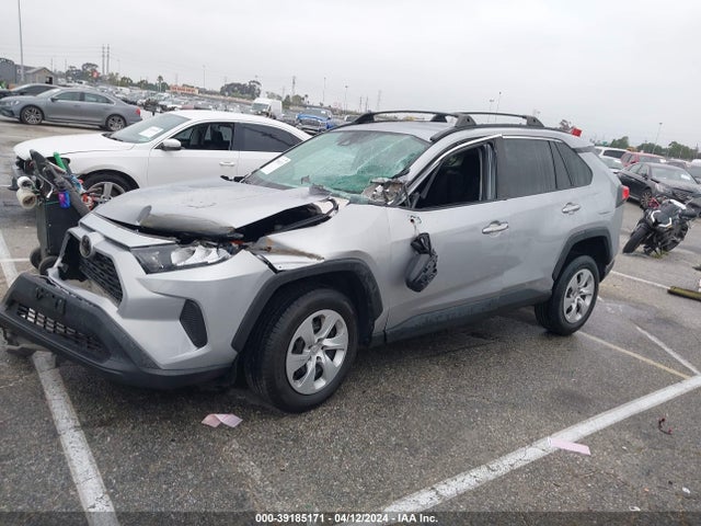 Toyota RAV4 LE 2020 2T3H1RFV1LW089584 Image 2