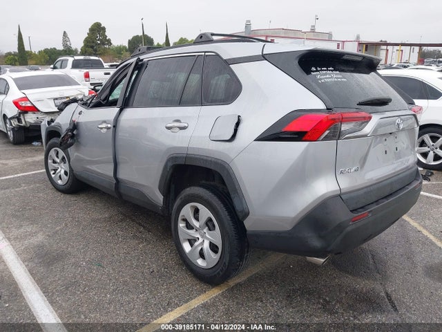Toyota RAV4 LE 2020 2T3H1RFV1LW089584 Image 3