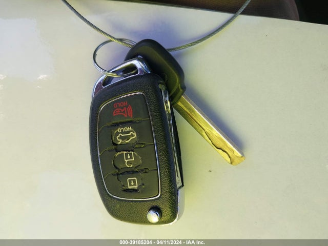 Hyundai SONATA SE 2016 5NPE24AFXGH363008 Image 11
