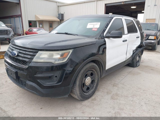 Ford Utility Police Interceptor 2016 1FM5K8ARXGGC14874 Image 2