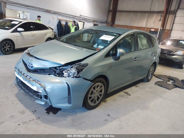 Toyota Prius V Two 2017 JTDZN3EU5HJ061047 Image 2