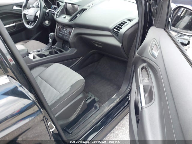 Ford ESCAPE SE 2017 1FMCU9GD1HUC06183 Image 5