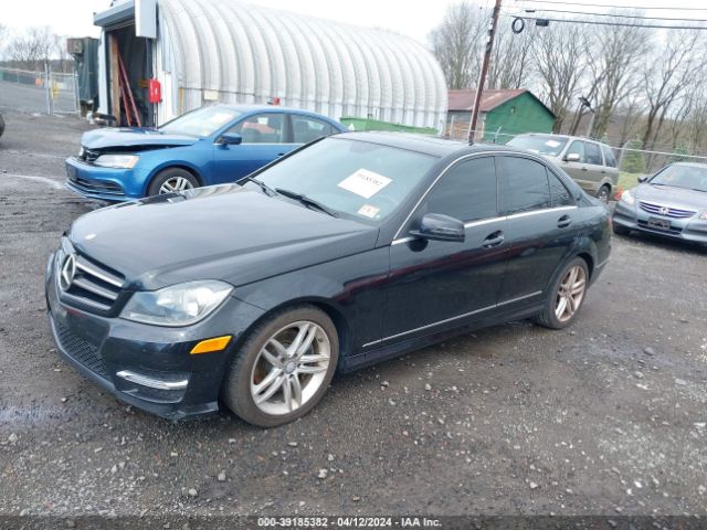 WDDGF8AB7ER303670 Mercedes-Benz C 300