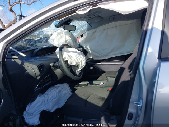 Toyota Prius Le 2021 JTDKAMFU6M3128125 Image 5
