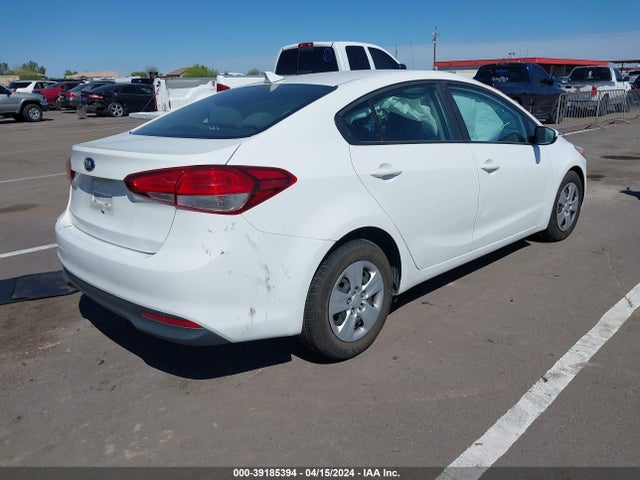 KIA FORTE LX 2017 3KPFK4A74HE022626 Image 4