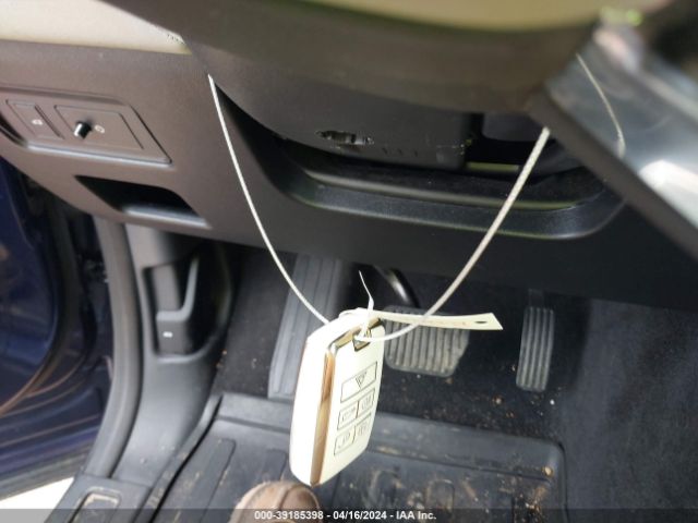 SALRG2RV2JA074716 Land Rover Discovery Se