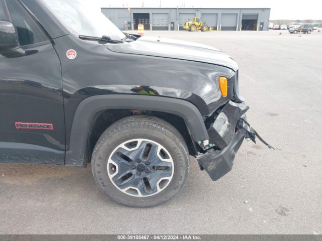 ZACCJBCT0FPB58391 Jeep Renegade Trailhawk
