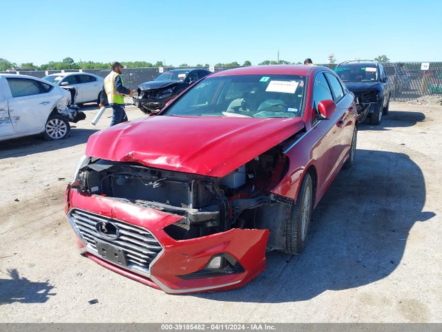 Hyundai SONATA SE 2018 5NPE24AF6JH608314 Image 2