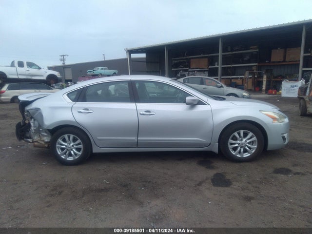 Nissan Altima 2.5 S 2014 1N4AL3AP9EN383493 Image 13