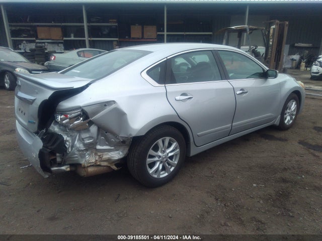 Nissan Altima 2.5 S 2014 1N4AL3AP9EN383493 Image 4