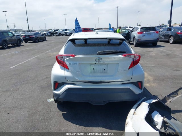 Toyota C-HR LE 2019 JTNKHMBX1K1051938 Image 16