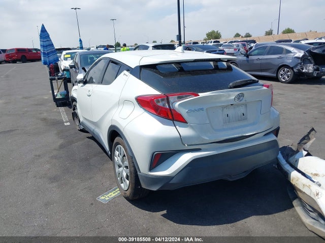 Toyota C-HR LE 2019 JTNKHMBX1K1051938 Image 3