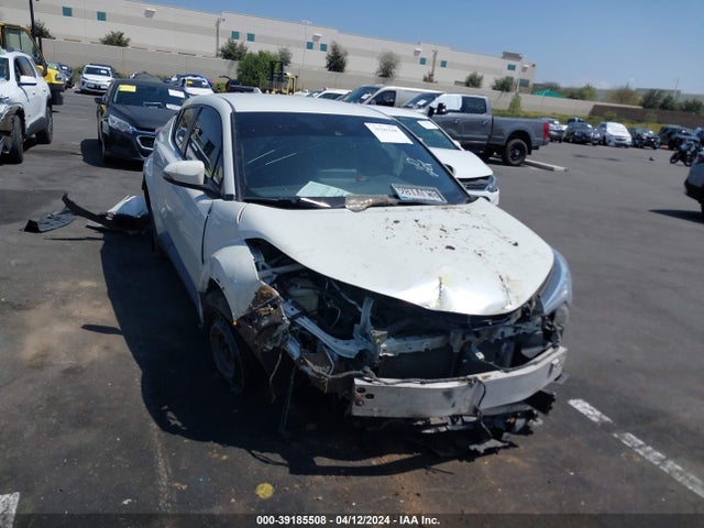 Toyota C-HR LE 2019 JTNKHMBX1K1051938 Image 6