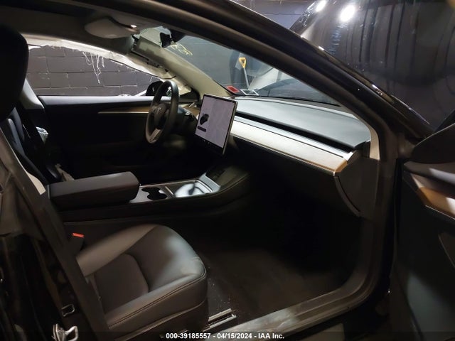 Tesla Model 3 Rear-wheel Drive 2023 5YJ3E1EA6PF626458 Image 5
