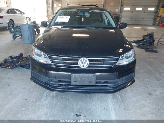 3VW267AJ4GM339923 Volkswagen Jetta 1.4t S