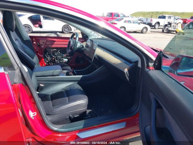 5YJ3E1EAXJF041101 Tesla Model 3 Long Range/mid Range