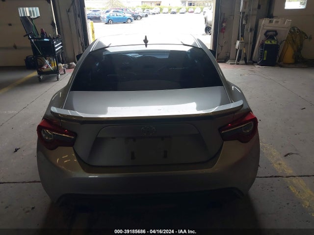 Toyota 86 2017 JF1ZNAA11H9706199 Image 16