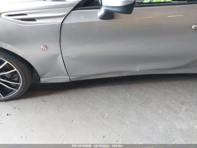 Toyota 86 2017 JF1ZNAA11H9706199 Image 6