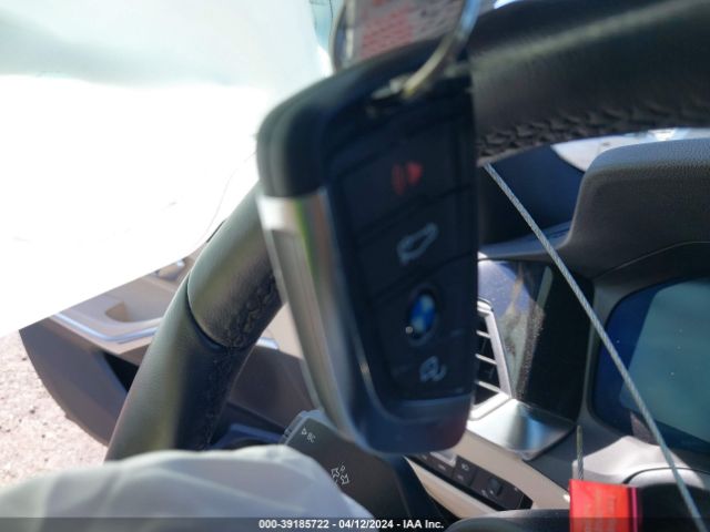 3MW5P7J02M8B91020 BMW 3 Series 330e