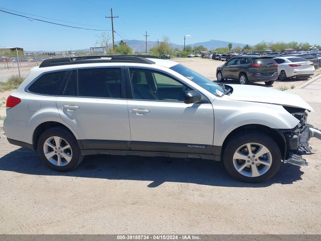 Subaru Outback 2.5i 2014 4S4BRBAC2E3324135 Image 13