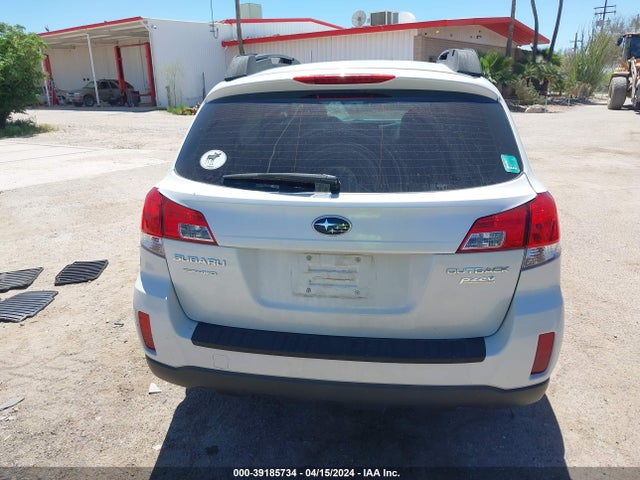 Subaru Outback 2.5i 2014 4S4BRBAC2E3324135 Image 16