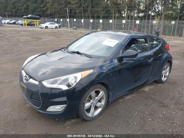 Hyundai Veloster Base W/black 2014 KMHTC6AD3EU217319 Image 2