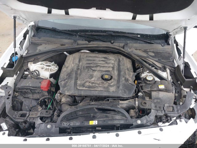 2017 JAGUAR F-PACE SADCJ2BN0HA498225 Photo 9