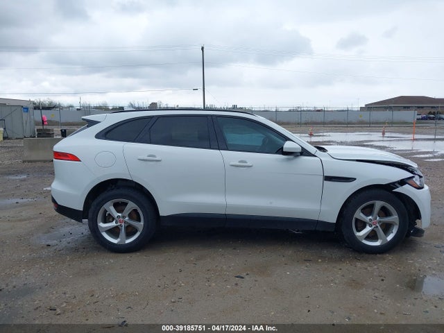 Jaguar F-pace 20d Premium 2017 SADCJ2BN0HA498225 Image 14