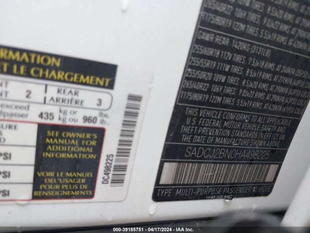 2017 JAGUAR F-PACE SADCJ2BN0HA498225 Photo 8