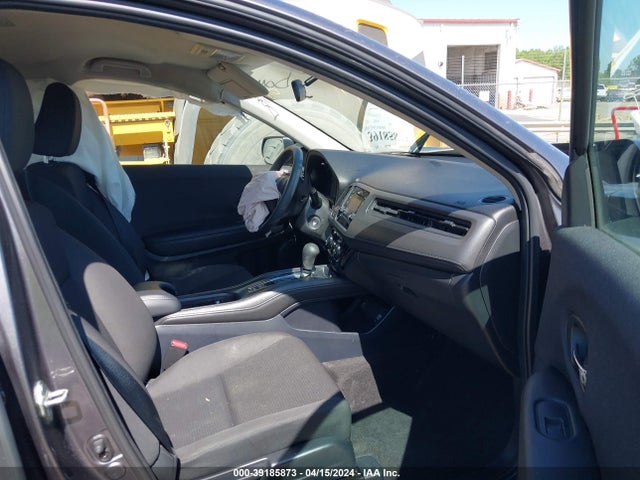 Honda HR-V LX 2019 3CZRU6H33KM702045 Image 5