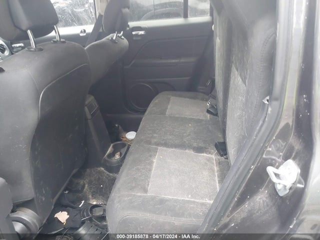 Jeep Patriot Latitude 2016 1C4NJRFB3GD596322 Image 8