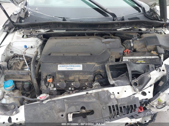 Honda Accord Touring 2015 1HGCR3F91FA000233 Image 10
