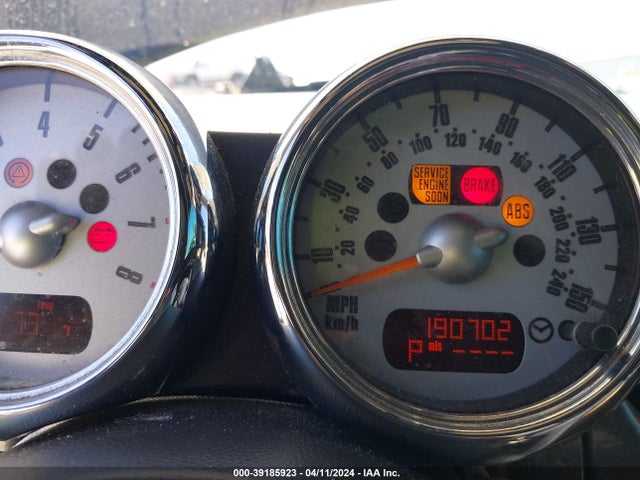 2006 MINI COOPER S WMWRE335X6TJ37680 Photo 6