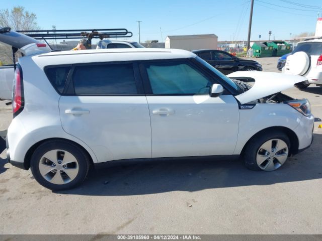KNDJN2A28G7293875 KIA Soul